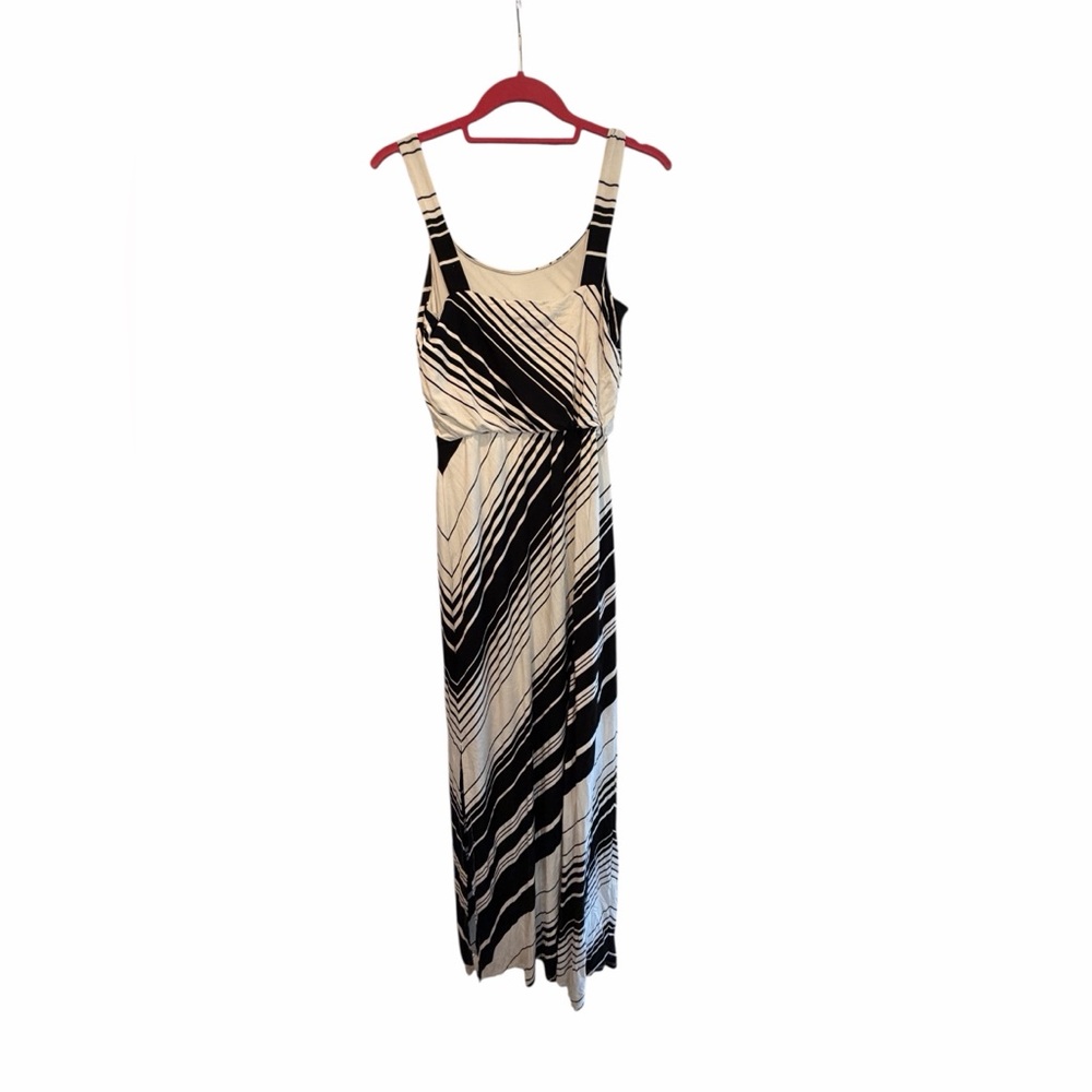 White House Black Market Black and White Diagonal Stripe Maxi Dress - Picture 2 of 5